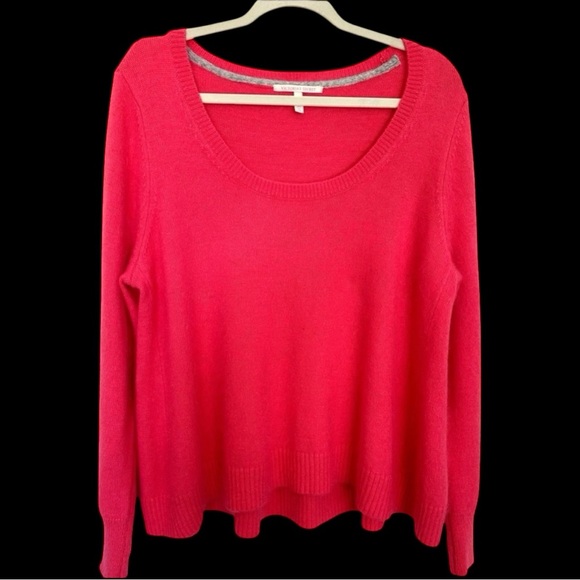 Gorgeous Victoria’s Secret Wool & Rabbit Hair Pink Soft Cozy Sweater-Size Large - Picture 8 of 9